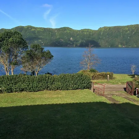 Lake Azores Holiday home *